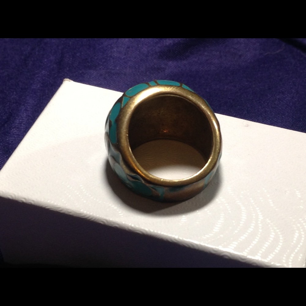 Coach Ring - Picture 2 of 2